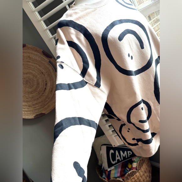 WILD FABLE Smiley Face Cream Pullover - Picture 2 of 10